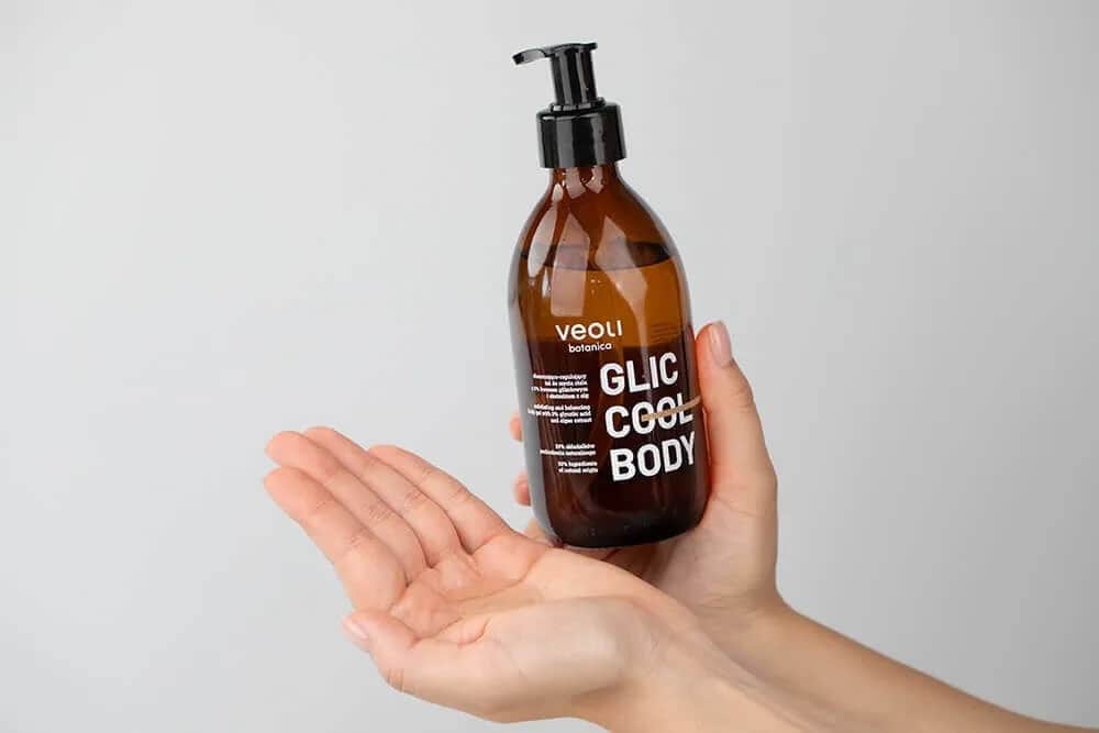 Kwas glikolowy do jakiej cery? Sprawdź, jak go dobrać!