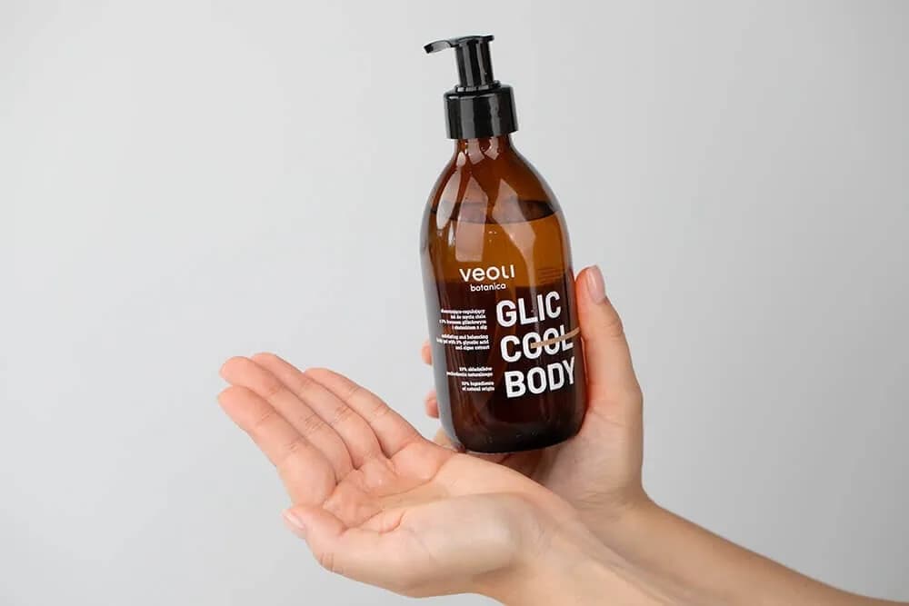 Kwas glikolowy do jakiej cery? Sprawdź, jak go dobrać!